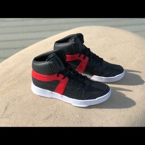 Reebok BB 5600 High Top Sneakers Men’s Classics